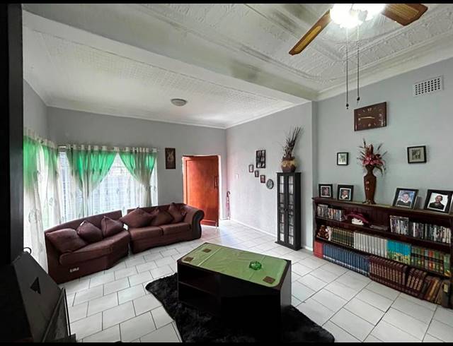 4 BEDROOM HOUSE FOR SALE IN BRENTHURST